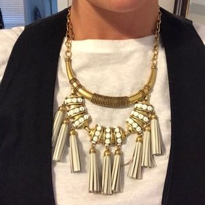 Stella & Dot gold necklace w/ removable tassels